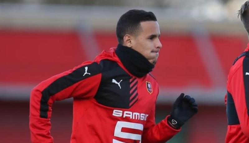 بالفيديو.. زفان يتصالح مع زميله ويتفادى المشاكل