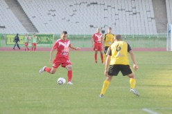 تعادل على طول الخط و”داربي‮” ‬الفرص الضائعة