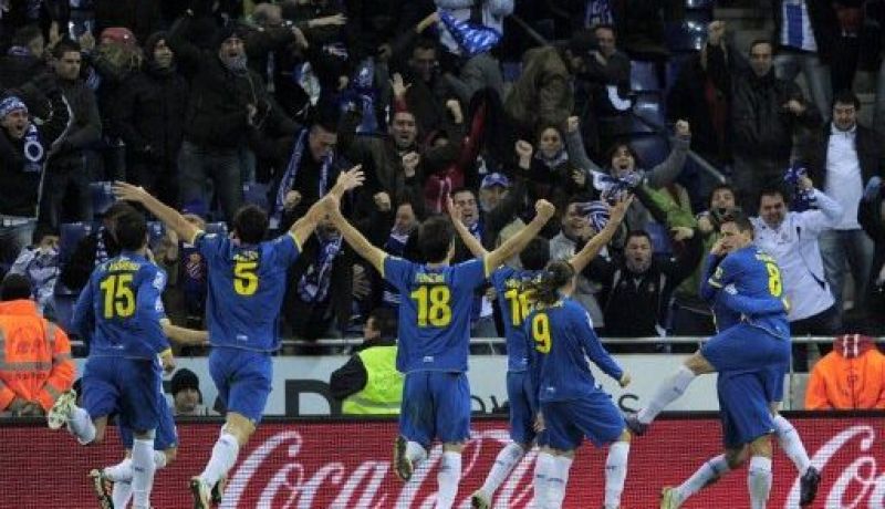 فوز ساحق لاسبانيول على فالنسيا 4-0