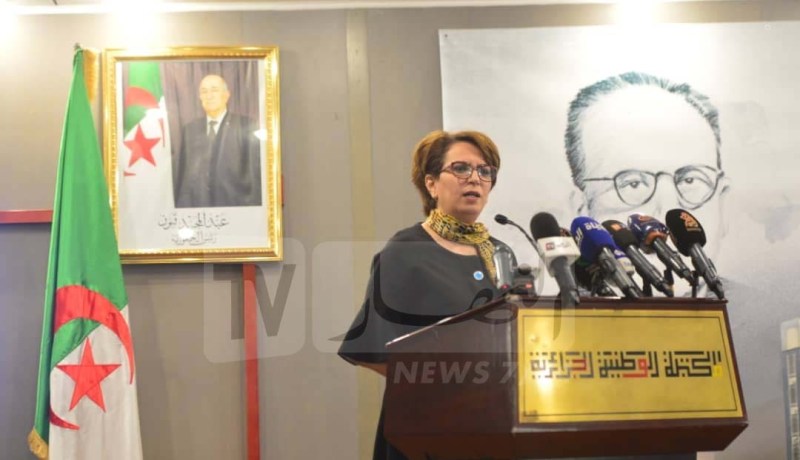 وزيرة الثقافة تعطي شارة إنطلاق قافلة “لمنارة” بمناسبة المولد النبوي