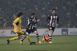 الإدارة تباشر التحضير لنهائي‮ ‬الكأس وتطلب‮ ‬30‮ ‬ألف تذكرة