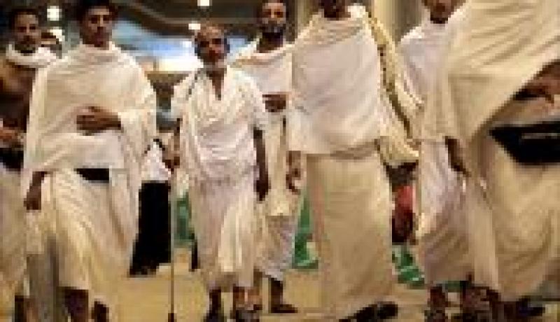 الحجاج يختمون مناسكهم بطواف الوداع
