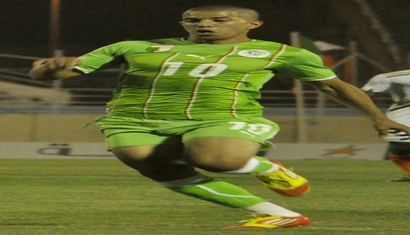 مدرب فالنسيا‮ ‬يرغب في‮ ‬تمديد عقد فغولي‮ ‬لمواسم أخرى