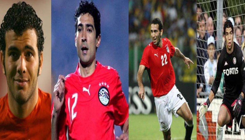 4 لاعبين من الأهلي يعلنون اعتزالهم