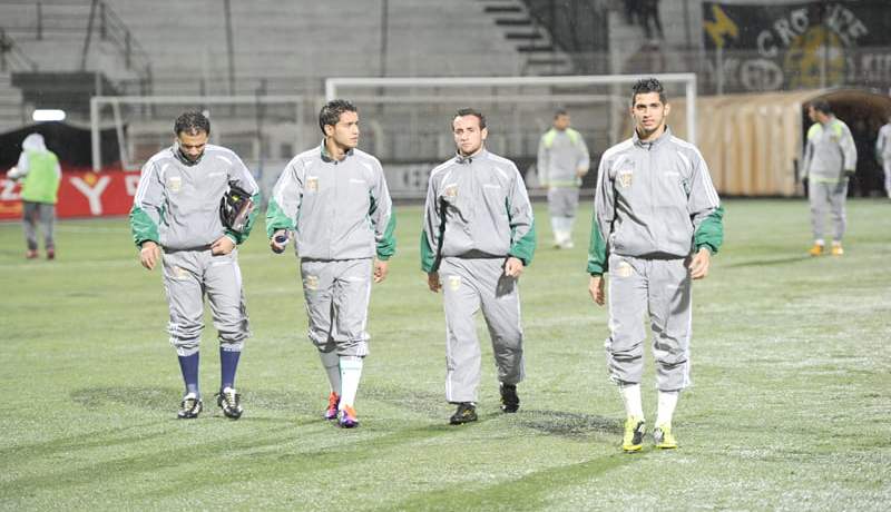 ‬ مادوني‮ ‬يواصل مقاطعة الفريق ولشقر متشبث بأمل البقاء