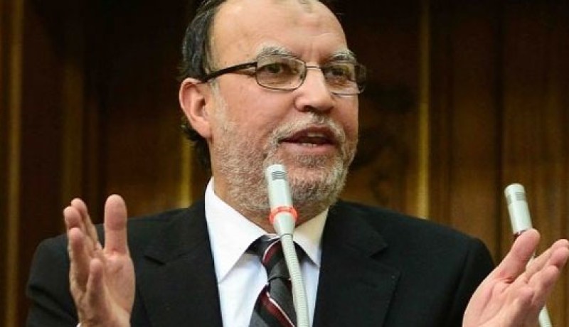 العريان يدعو الى التراجع عما وصفه بـ”الانقلاب العسكري”