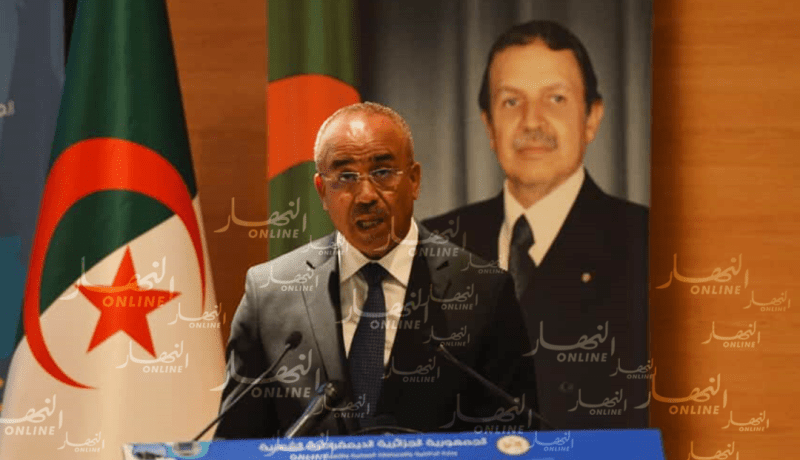 بدوي:إستبدال الكهرباء بالألواح الشمسية لإنتاج الطاقة بالولايات الجنوبية