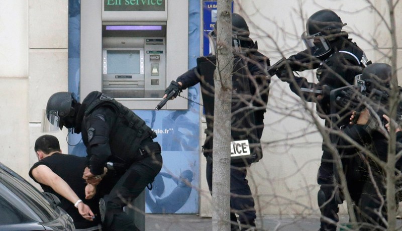 اعتقال 4 أشخاص على خلفية هجوم نيس بفرنسا