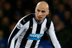 غرامة بـ 1.4 مليار سنتيم للاعب نيوكاسل بسبب كلمة “عربي حقير”