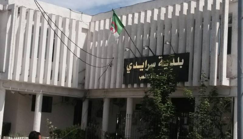 عنابة.. توقيف عضوية ثابت محمد رئيس بلدية سرايدي من مهامه الانتخابية