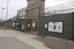 البيت الأبيض يرفض خطة البنتاغون لإغلاق سجن غوانتانامو