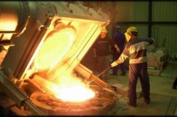 الفرن العالي بمركب الحجار يعود الى الانتاج بعد أيام