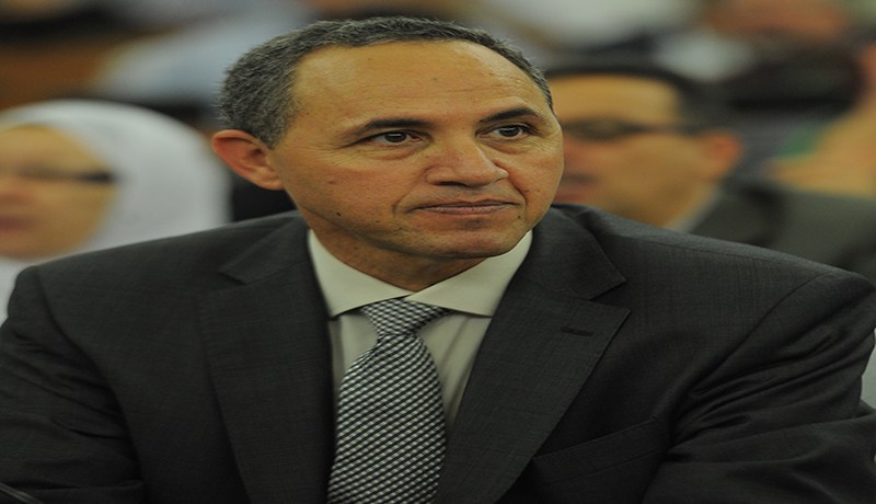 ميهوبي يستقوي بالزاوية التيجانية