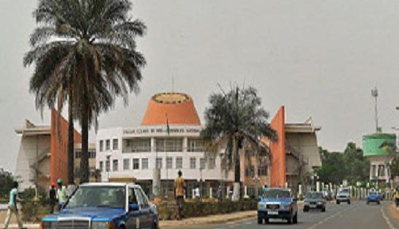 العسكريون يسيطرون على الإذاعة الوطنية بغينيا بيساو