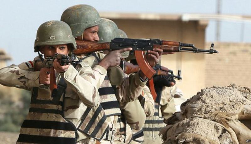 مقتل 6 جنود عراقيين  جراء  تفجيرات انتحارية  في محافظة الانبار
