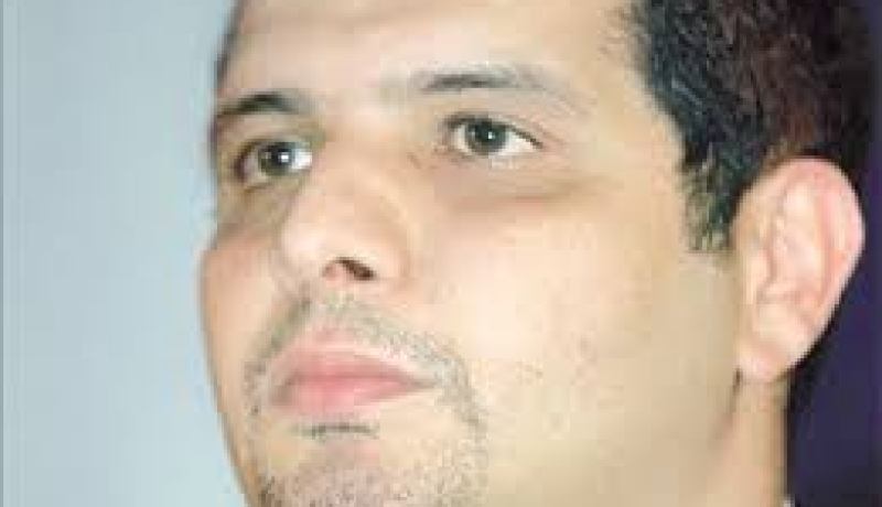 افتتاح محاكمة رجل الأعمال الجزائري السابق عبد المؤمن خليفة بباريس