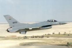 قائد سلاح الجو الليبي يؤكد أن بين 40 و50 متشددا قتلوا في الغارات المصرية بليبيا