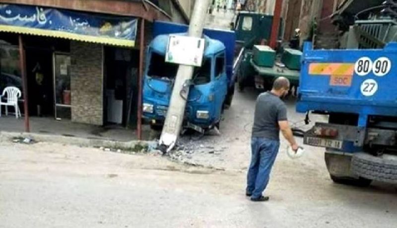 3 جرحى في حادث مرور بالطارف
