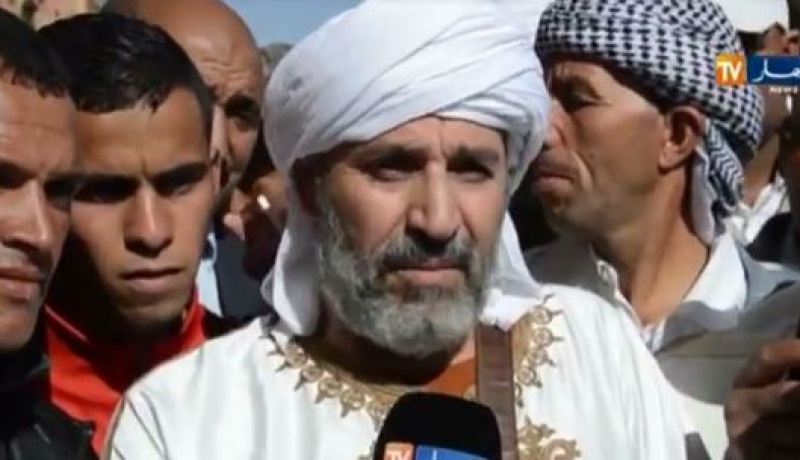 بالفيديو تشييع جثمان البرلماني السابق أحمد بن بوزيد المدعو عطا الله