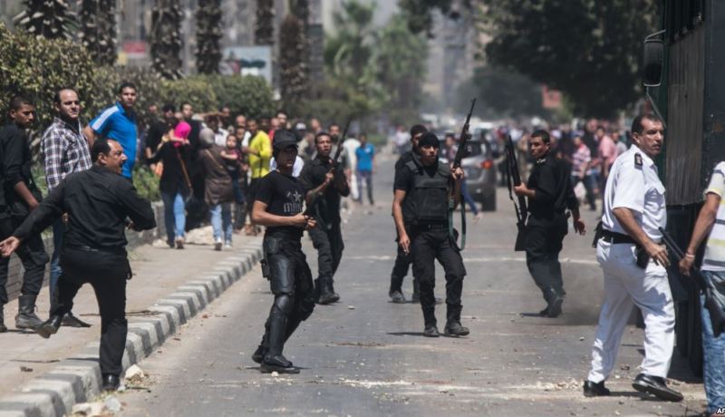 6 قتلى جراء إشتباكات بين الشرطة ومتظاهرين في مصر