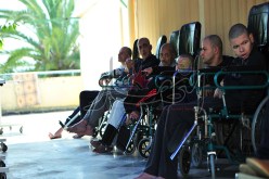 رمي الآباء في دور العجزة ممنـوع