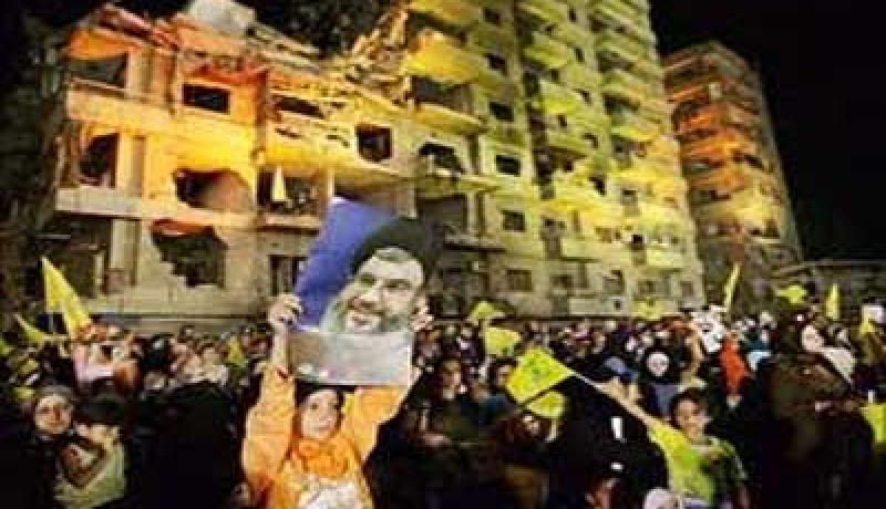آلاف الاشخاص يتظاهرون ضد الفيلم والرسوم الكاريكاتورية المسيئة للإسلام