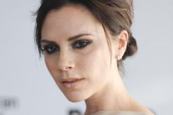 فيكتوريا بيكهام تكشف سبب عدم ابتسامتها‎