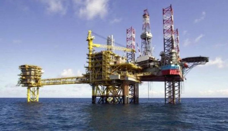 سوناطراك توقع اتفاقا مع شركة إيني الإيطالية لاستكشاف البترول في البحر