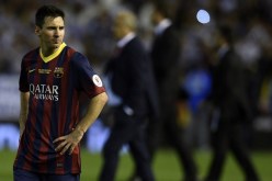 بالصور .. تخريب تمثال ميسي بالأرجنتين بعد خسارته لقب أفضل لاعب