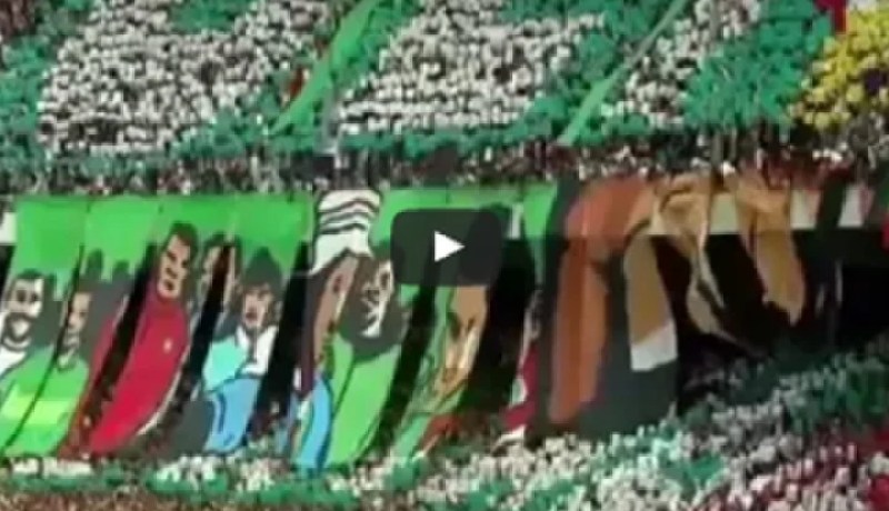 شاهد .. الجمهور يخطف الأضواء في الداربي العاصمي بلوحات ساحرة