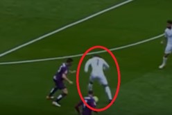 شاهد .. رونالدو يتعرض لأسوأ موقف في مسيرته على يد لاعب فريق إيبار