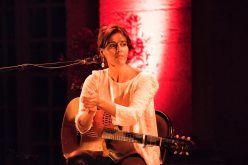 سعاد ماسي تترحم على ڤايد صالح وتتحدث عن الجزائر