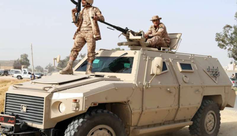 إصابة 7 جنود من قوات الجيش الليبي جراء الإشتباكات بمدينة بنغازي