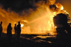 80 قتيلا في حصيلة جديدة لحادث انفجار صهريج شاحنة بموزمبيق