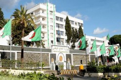 وزير دفاع جمهورية بلغاريا في زيارة رسمية إلى الجزائر