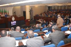 50 % من أسئلة نواب البرلمان بلا إجابات من وزراء سلال