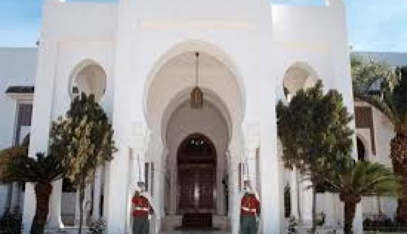 كل المترشحين للانتخابات الرئاسية  سيحظون بنفس المعاملة