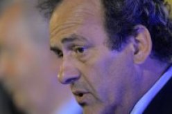 بلاتيني سيتخذ قراره بشأن الترشح لرئاسة الفيفا بعد مونديال 2014