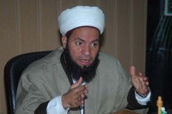 عمامة حجيمي تثير فتنة بدار الإمام