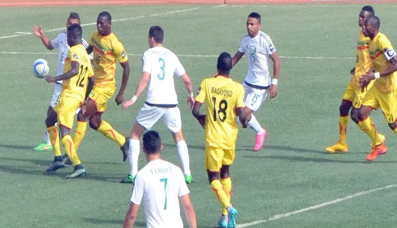 الخضر يجتازون مالي ويقتربون من نصف النهـائي