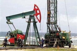 ليبيا تطالب بتحديد سقف انتاج البلاد من النفط حفاظا عليه