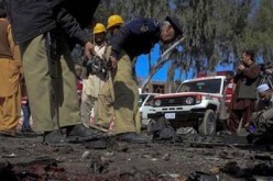مقتل ستة اشخاص وإصابة 31 اخرين في هجوم انتحاري شمال غرب باكستان