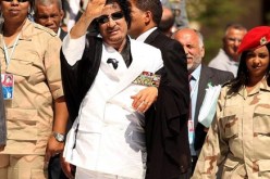 الأشعل: مساعدو القذافي سيحصلون على الجنسية المصرية