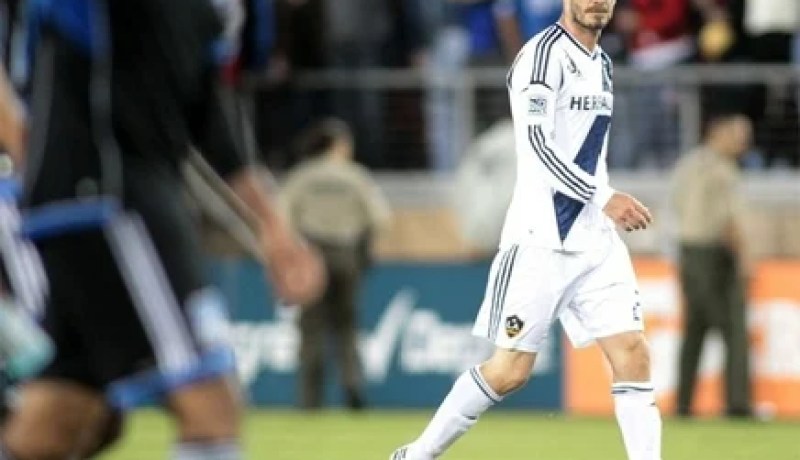 إنتقادات حادة لبيرس بعد استبعاد بيكهام