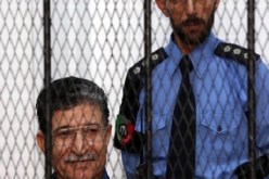 رئيس مخابرات القذافي يتهم سجانيه بسوء معاملته
