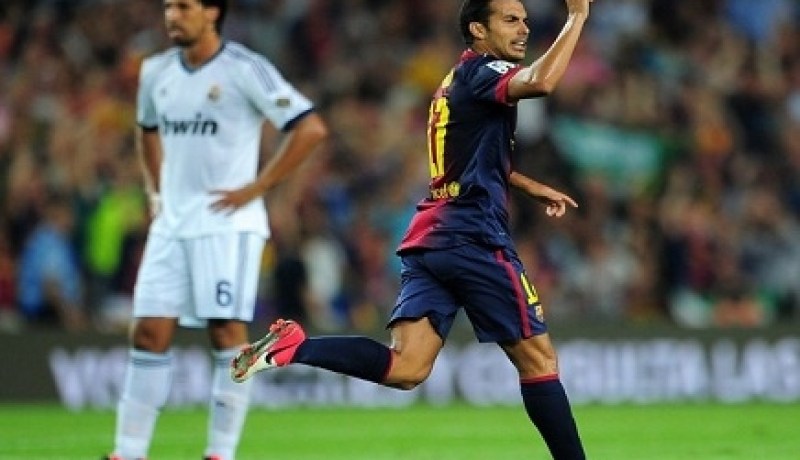 برشلونة يهزم ريال مدريد ويضع قدماً على منصة التتويج