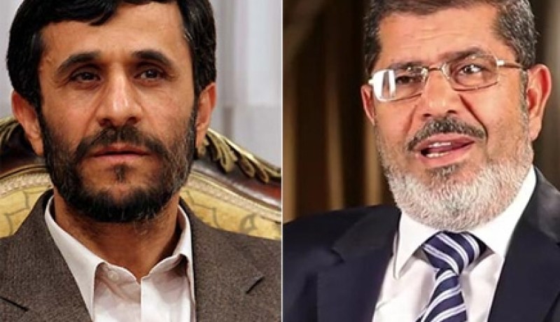 أحمدي نجاد يتصل بالرئيس المصري مرسي للمرة الأولى