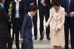 وزيرة فرنسية تفاجئ الحكومة بـالجينز