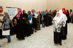 إقبال نسائي كثيف لانتخاب برلمان الثورة الليبية