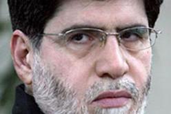 اعادة كبير مساعدي احمدي نجاد الى السجن بعد نقله الى المستشفى